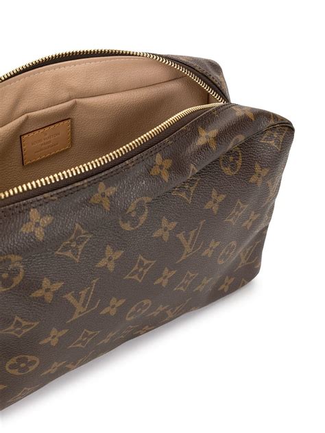 louis vuitton toilettas heren|louis vuitton monogram canvas bag.